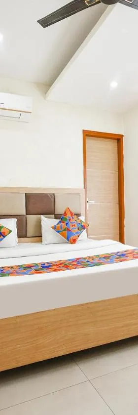 FabEscape Panchkula Motels，位于潘切库拉的酒店