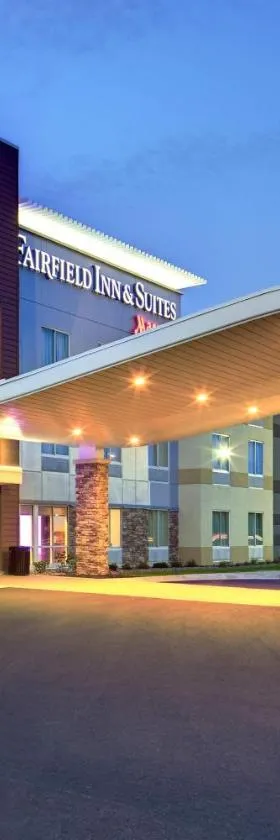 Fairfield Inn & Suites by Marriott Madison West/Middleton，位于麦迪逊的酒店