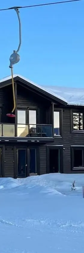 Idre himmelfjäll ski in/ski out Bastu/Sauna Skidor Natur Vandring Fiske，位于伊德勒的酒店