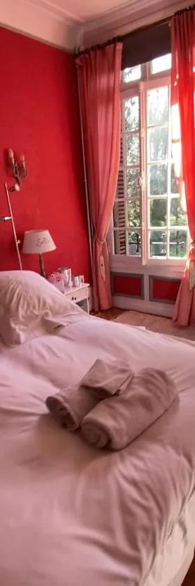La chambre des écureuils，位于Harcanville的酒店