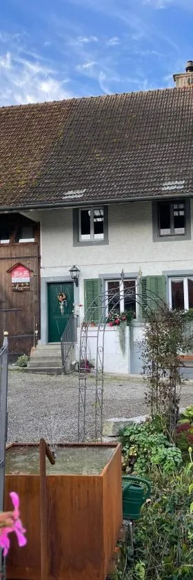 西格拉斯多夫住宿加早餐旅馆，位于Siglistorf的酒店