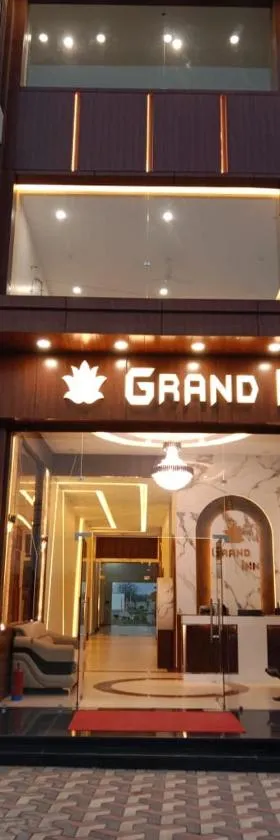 Hotel Grand Inn，位于Datia的酒店