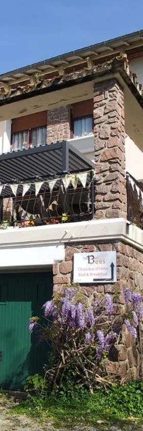 13 Bees，位于孔佛朗的酒店