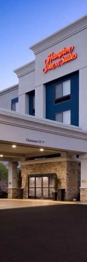 曼特卡汉普顿套房酒店，位于曼特卡的酒店