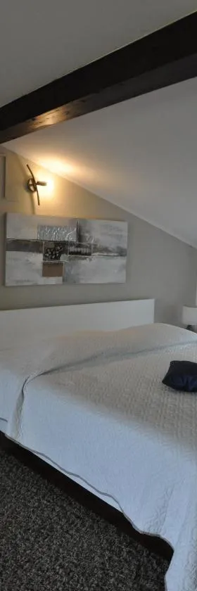 Guest House Most，位于布泽特的酒店