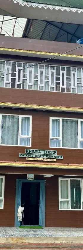 Khimsa Lodge，位于拉瓦格拉的酒店
