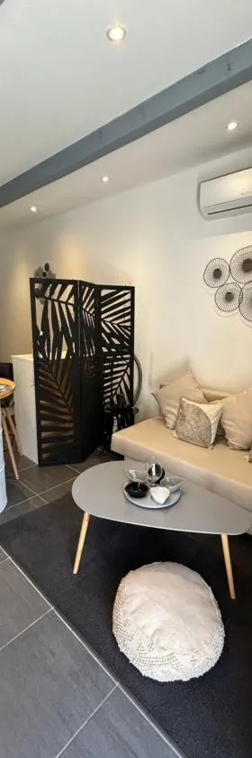 Studio dans résidence，位于Taradeau的酒店