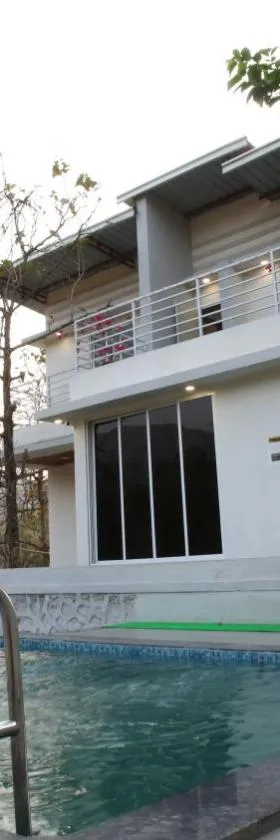 Aum Villa Pet Friendly，位于卡尔贾特的酒店