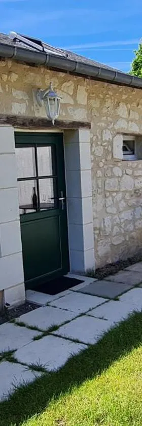 Gîte Coco Studio à 20 km de Saumur，位于Vernoil的酒店