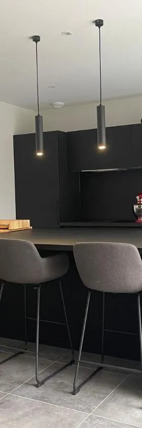 Colmar Appartement terrasse 10min centre ville，位于Widensolen的酒店