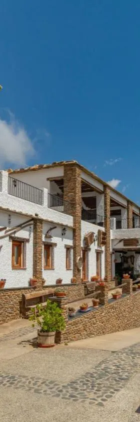 Hotel La Fragua II，位于特雷韦莱斯的酒店