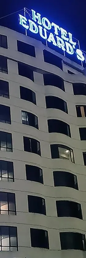 Hotel Eduards Suite，位于Macuto的酒店