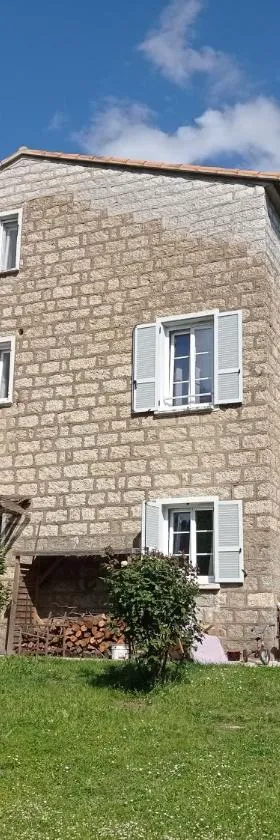 Casa Sarrinca，位于Serra-di-Scopamene的酒店