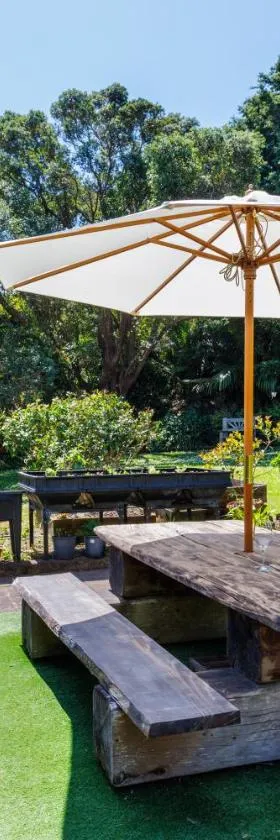 Palm Beach Tranquil B&B，位于Ostend的酒店