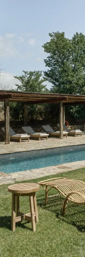 Hotel Castell de Vallgornera，位于赫罗纳的酒店