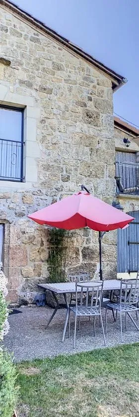 maison de campagne，位于Saint-Pierre-de-Colombier的酒店