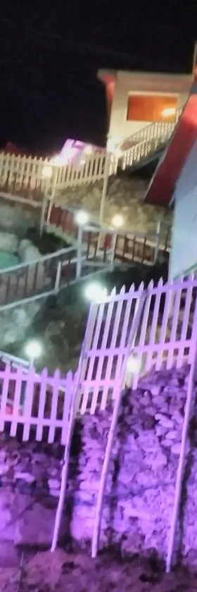 THE WONDERLAND COTTAGES & Cafe，位于纳尔卡恩达的酒店