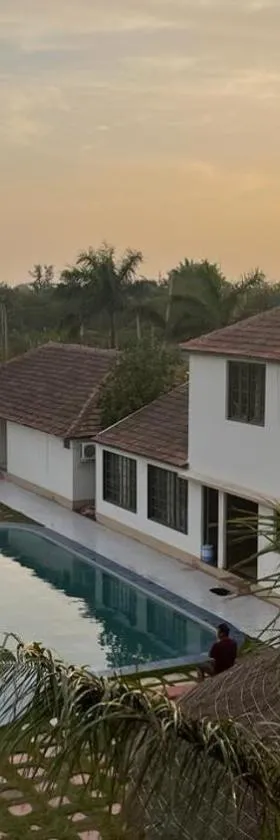 The Village Resort，位于Kodāe的酒店