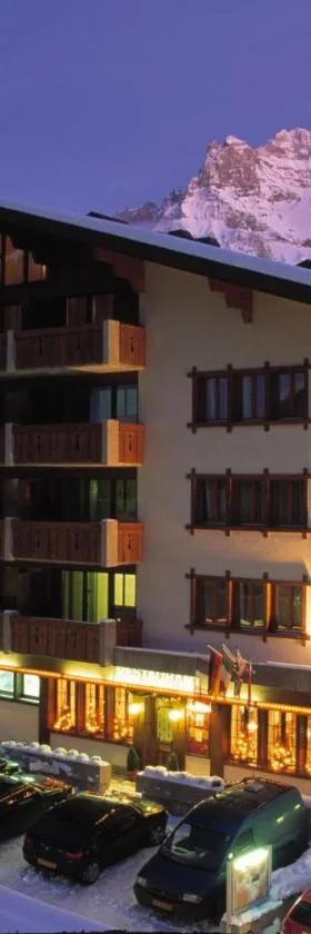 Chalet-Hotel Beau-Site，位于阿德尔博登的酒店