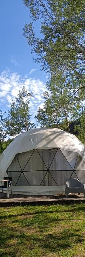 Glamping Cañon del Rio Lobos，位于乌塞罗的酒店