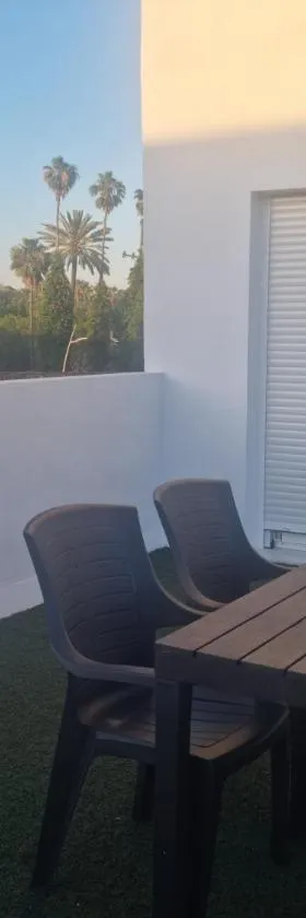 Apartamento en Dos Hermanas，位于两姐妹的酒店