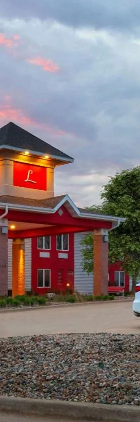 Links Bos Landen Hotel & Spa of Pella, Trademark by Wyndham，位于Pella的酒店