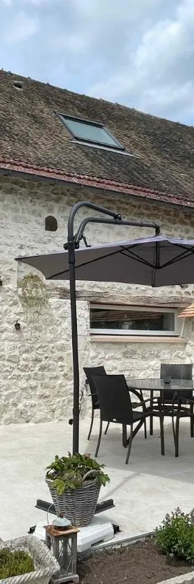 L'histoire d'une hirondelle，位于Bouafles的酒店