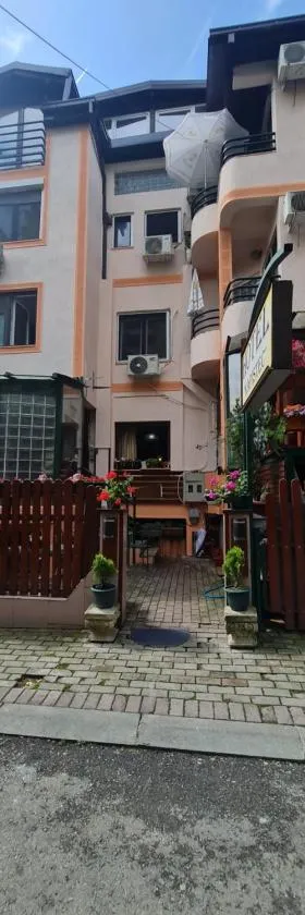 卡皮斯特斯科普里酒店，位于斯科普里的酒店