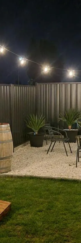 Wellington marina70，位于Wellington East的酒店