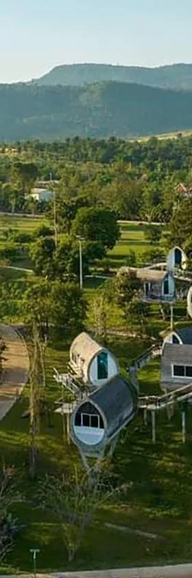 Phum Domnak Domrey Resort，位于Chambok的酒店