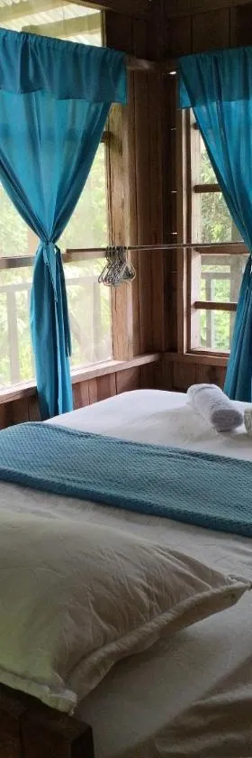 Cabañas eco lógicas mu'ü，位于Loreto Mocagua的酒店