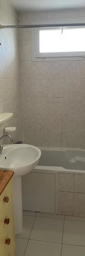 Rdc de villa，位于菲里亚尼的酒店