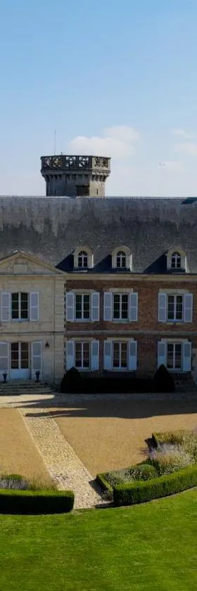 Château de Montmirail，位于Montmirail的酒店