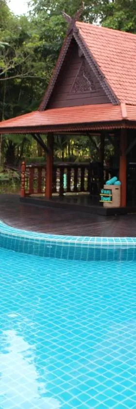 清道玛丽莎假日公园及Spa，位于班孟毅的酒店