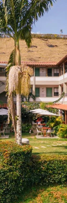 Soy Local Guatape，位于瓜塔佩的酒店