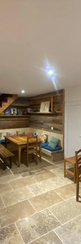 L’escale，位于迪约勒菲的酒店