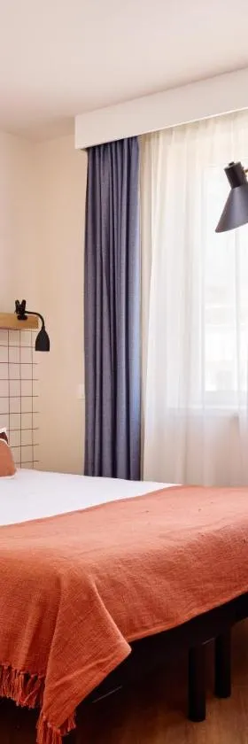 Hife Paris Issy Porte de Versailles，位于伊西莱穆利诺的酒店
