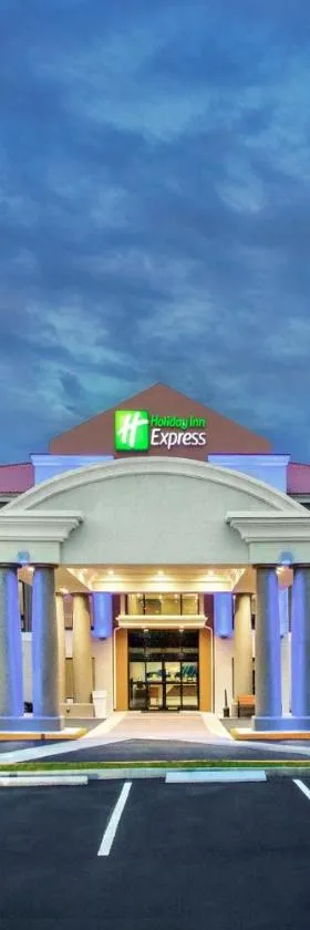 Holiday Inn Express & Suites Sebring by IHG，位于锡布灵的酒店