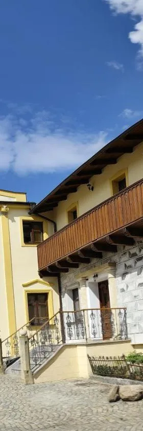Hotel u Jindry，位于Železnice的酒店