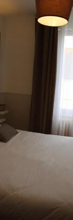 Coliwork Le Saint Romain，位于Dangé的酒店