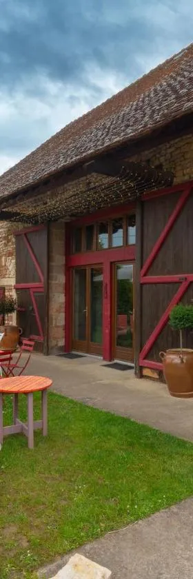 Bed and Bourgogne，位于Messey-sur-Grosne的酒店