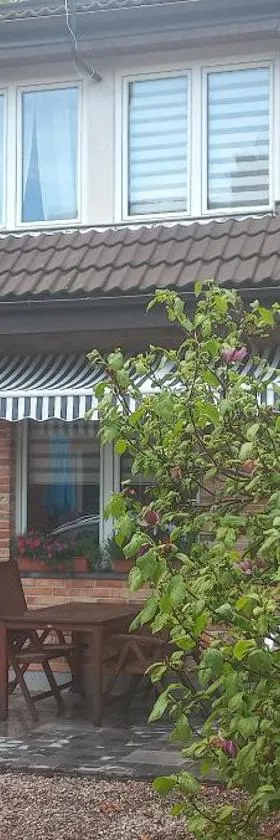 Pod Kasztanami，位于Żarnowska的酒店