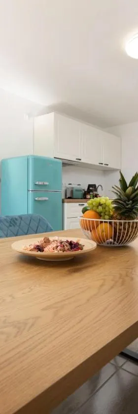 MIA Family Apartments Punat，位于普纳特的酒店