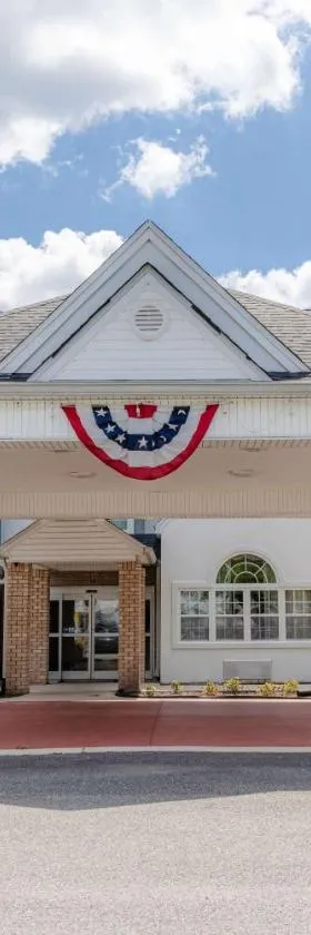 Microtel Inn & Suites by Wyndham Kingsland Naval Base I-95，位于金斯兰的酒店