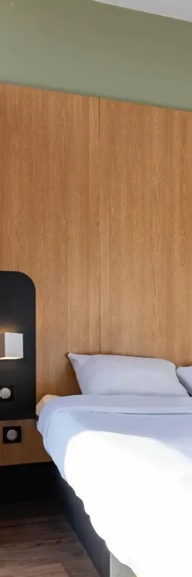 B&B HOTEL Grenoble Centre Verlaine，位于格勒诺布尔的酒店