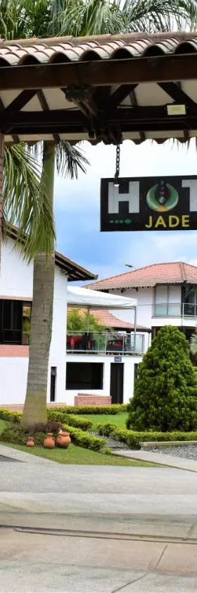 Hotel Jade Spa，位于圣罗莎德卡瓦尔的酒店