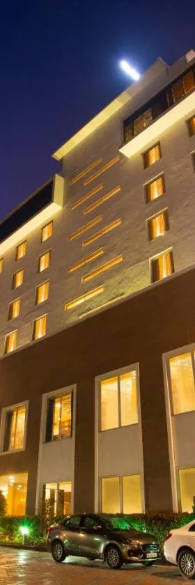 哥印拜陀果库拉姆公园酒店，位于哥印拜陀的酒店