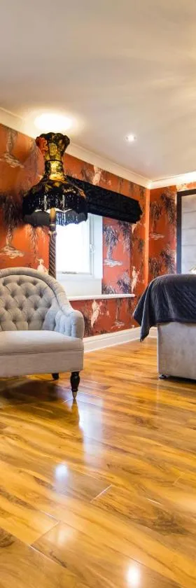 The Burgoyne - Stunning Hotel with Amazing Views and Impeccable Service，位于里斯的酒店
