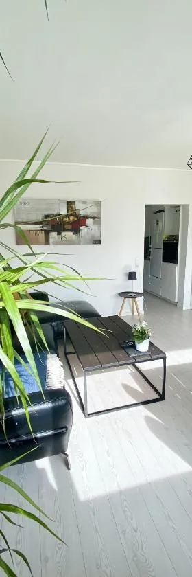 New apartment - close to city center，位于兰讷斯的酒店
