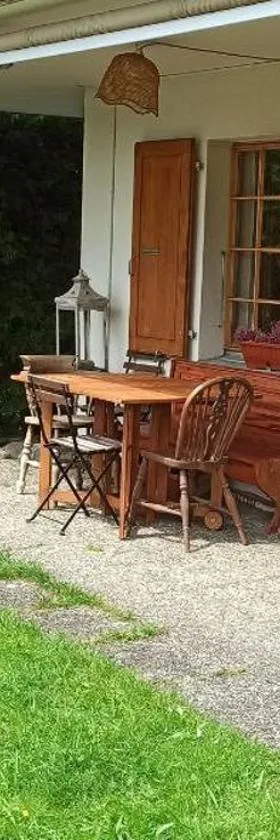 Cozy apartment in the heart of the Alps，位于代堡的酒店